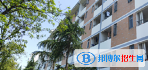 四川現(xiàn)代藝術(shù)學(xué)校2022年學(xué)費(fèi)、收費(fèi)多少