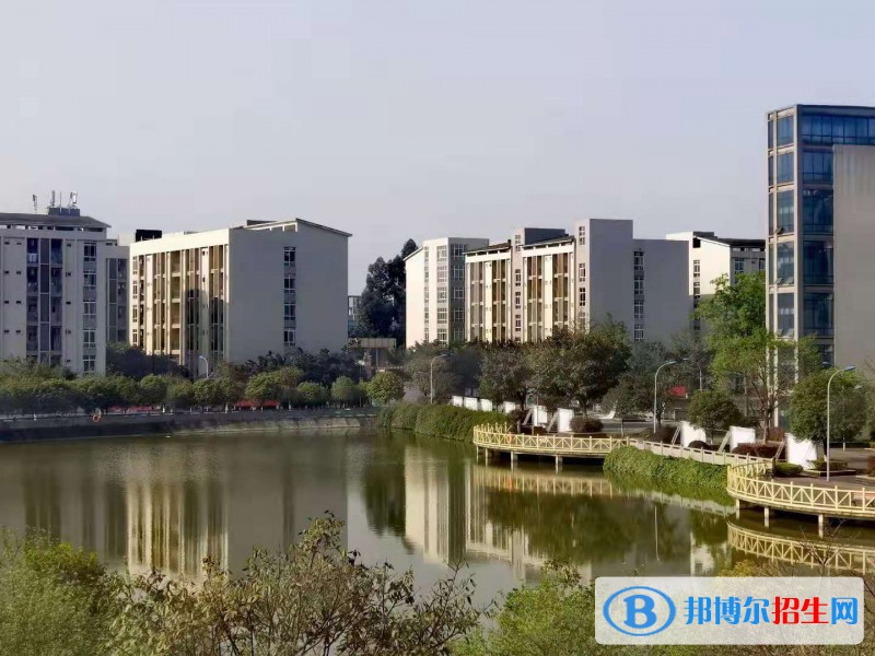 四川2022年女孩子上什么中專(zhuān)好