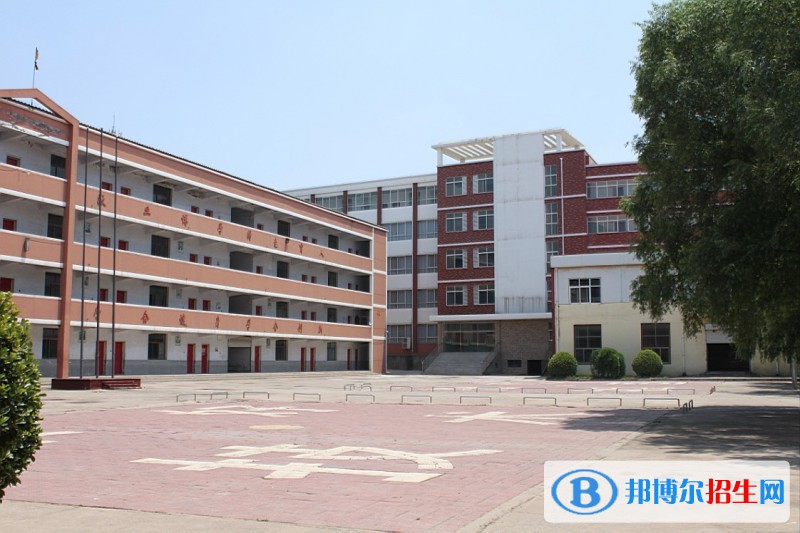 眉山信息工程中等職業(yè)技術(shù)學(xué)校2022年報名條件、招生要求、招生對象 