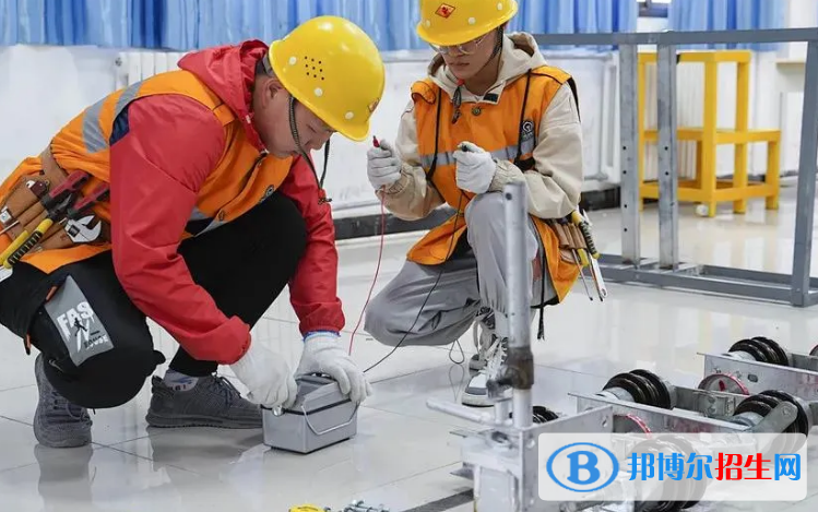 貴陽(yáng)2022年中專有什么專業(yè)適合男孩子