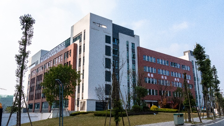 天府新區(qū)通用航空職業(yè)學院怎么樣、好不好