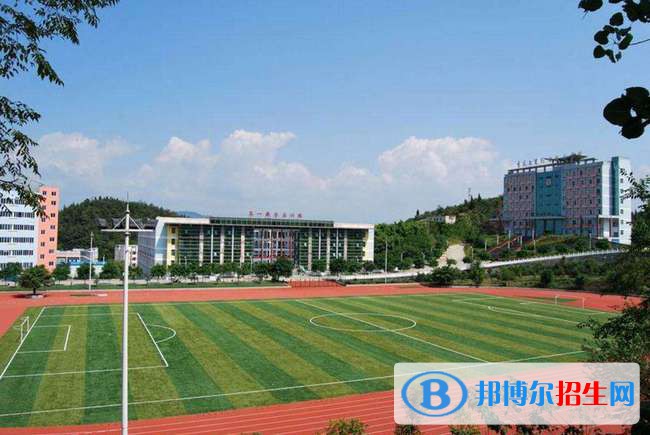 墨江縣職業(yè)高級(jí)中學(xué)2022年宿舍條件