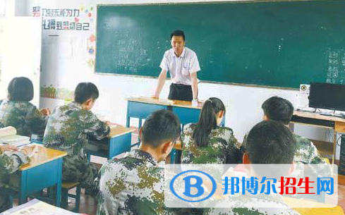 潼南縣遠榮中等職業(yè)學校2022年招生辦聯(lián)系電話