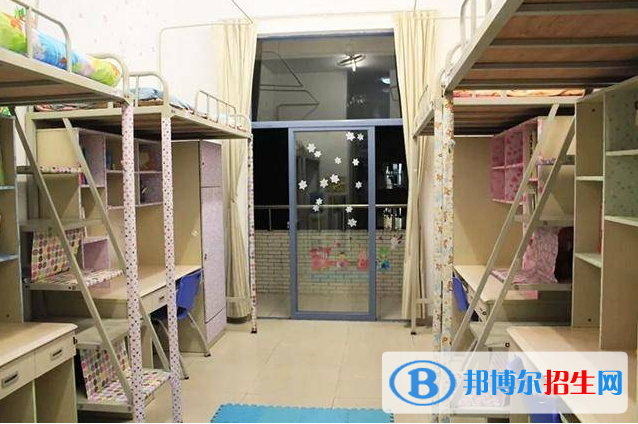 陜西振華職業(yè)中等專(zhuān)業(yè)學(xué)校2022年宿舍條件