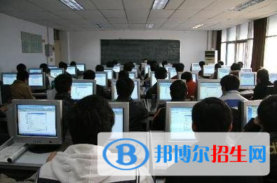 河北2022年計算機學(xué)校是什么