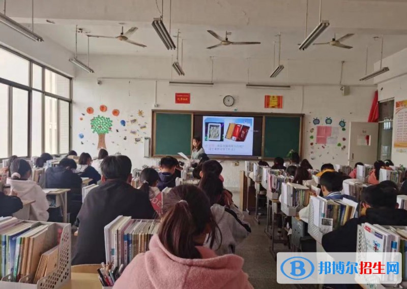 宿遷經(jīng)貿(mào)高等職業(yè)技術學校中專部2022年報名條件、招生要求、招生對象