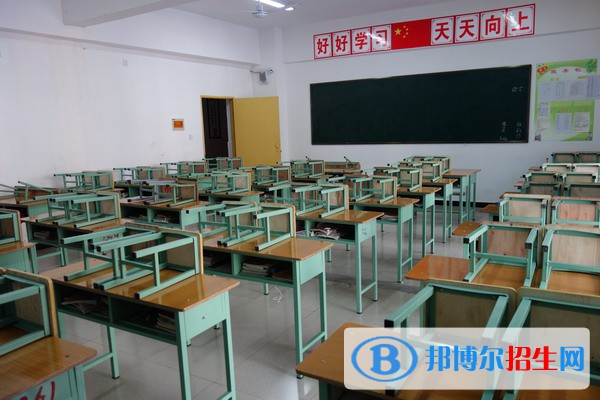 威遠(yuǎn)縣職業(yè)技術(shù)學(xué)校2022年報(bào)名條件、招生要求、招生對(duì)象