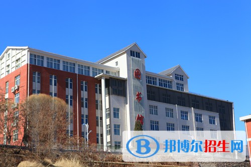 石家莊高級技工學(xué)校2022年學(xué)費、收費多少