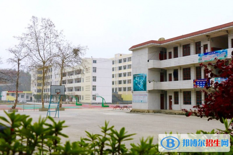 src=http://suliaoposuiji.cn/skin/zhaosheng/image/nopic.gif