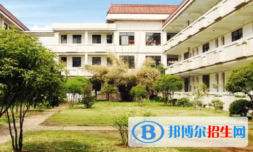 十四冶建設(shè)集團(tuán)技工學(xué)校2022年學(xué)費(fèi)、收費(fèi)多少