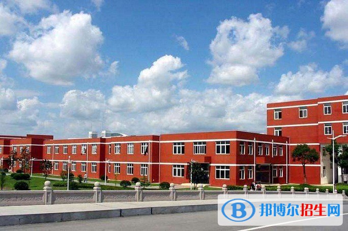 src=http://suliaoposuiji.cn/skin/zhaosheng/image/nopic.gif