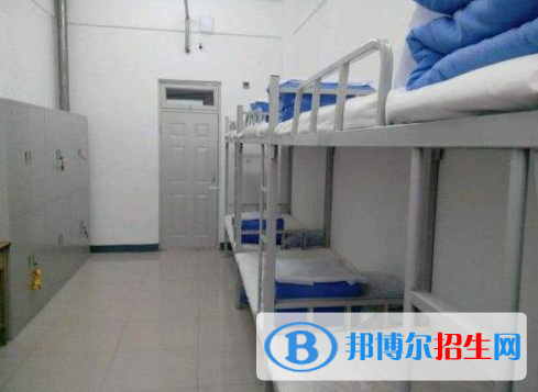 鎮(zhèn)沅縣職業(yè)高級(jí)中學(xué)校2022年宿舍條件