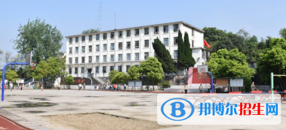 四川鍋爐高級(jí)技工學(xué)校2022年報(bào)名條件、招生要求、招生對(duì)象