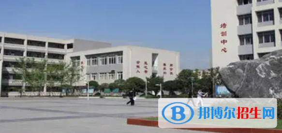 大邑縣職業(yè)高級中學2022年宿舍條件