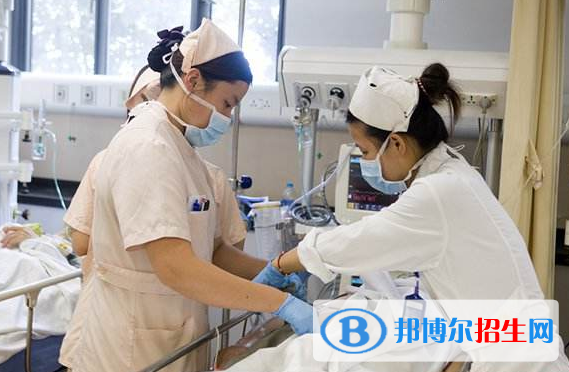 重慶2022年讀護(hù)理學(xué)校有什么好處