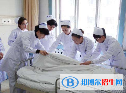 重慶2022年護理學(xué)校怎么樣