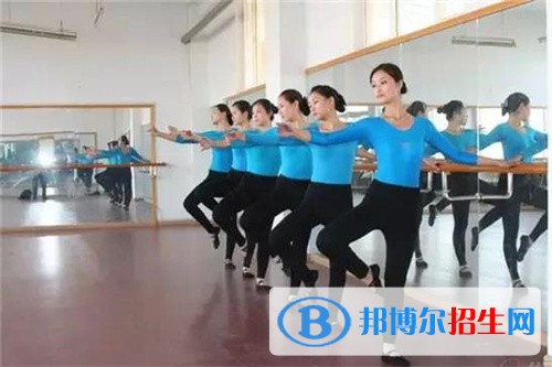 貴陽工業(yè)職業(yè)學(xué)校2022年報(bào)名條件、招生要求、招生對(duì)象
