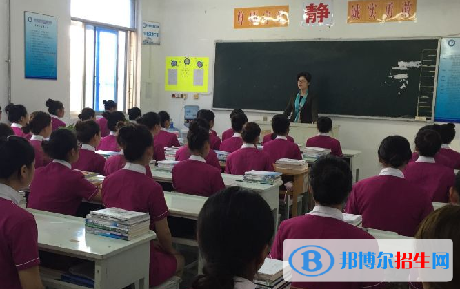 貴陽(yáng)2022年中專學(xué)校和中專有哪些區(qū)別