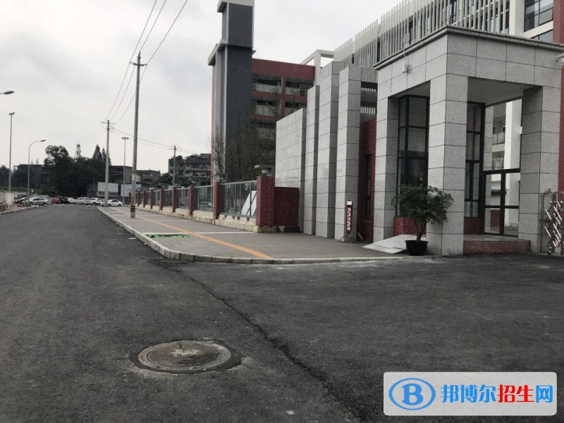 北京第二外國(guó)語學(xué)院成都附屬中學(xué)2022年招生代碼