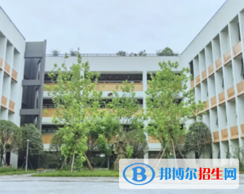 成都市鐵路中學(xué)校怎么樣、好不好