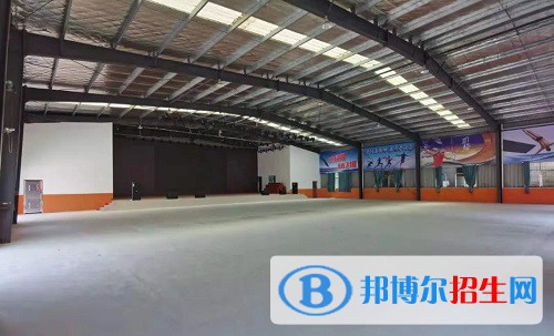 漢壽縣飛翔職業(yè)技術(shù)學(xué)校2022年報名條件、招生要求、招生對象