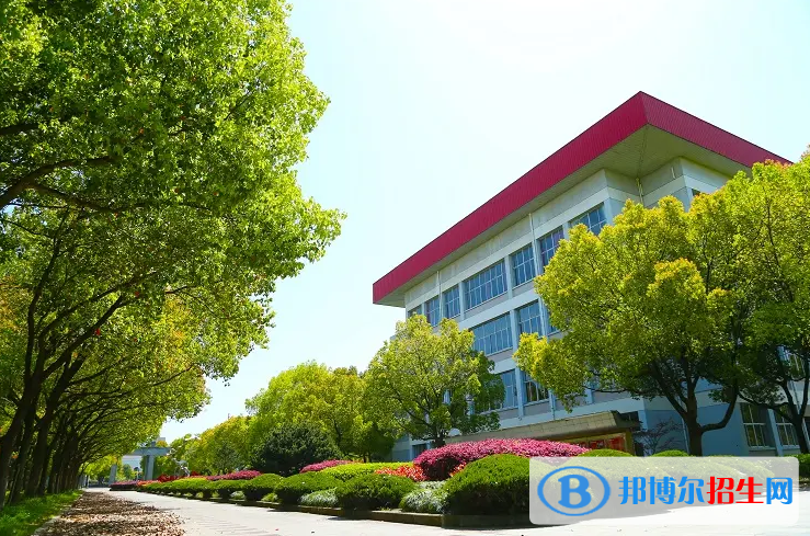 安吉上墅私立高級中學2022年入學考試