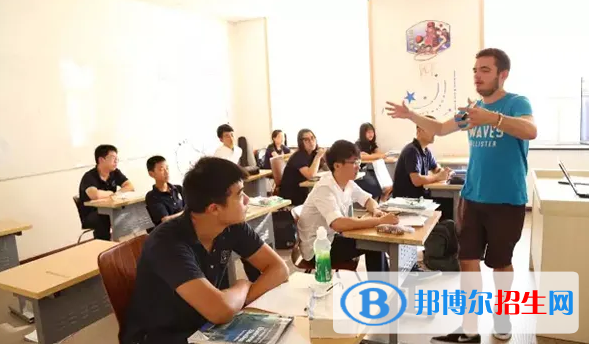 浙江常春藤?lài)?guó)際高中2022年學(xué)費(fèi)標(biāo)準(zhǔn)