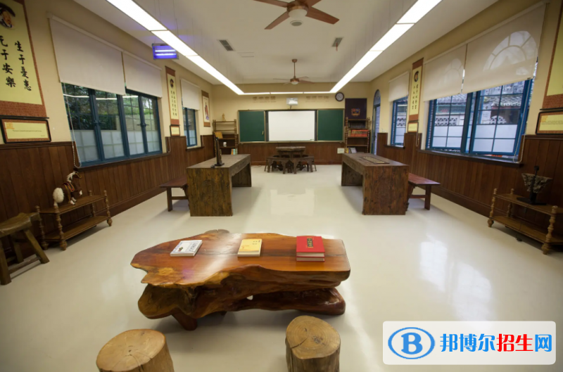 成都孔裔國際公學(xué)2022年學(xué)費(fèi)標(biāo)準(zhǔn)