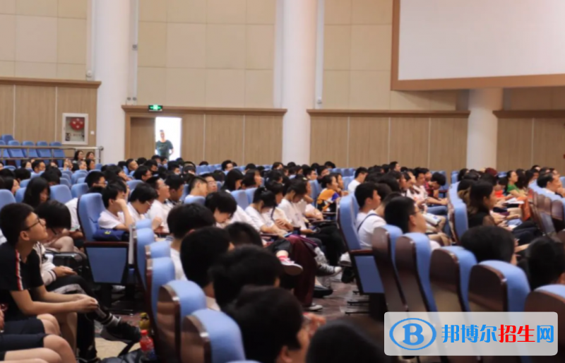 上海外國語大學(xué)立泰學(xué)院國際高中部2023年學(xué)費(fèi)標(biāo)準(zhǔn)