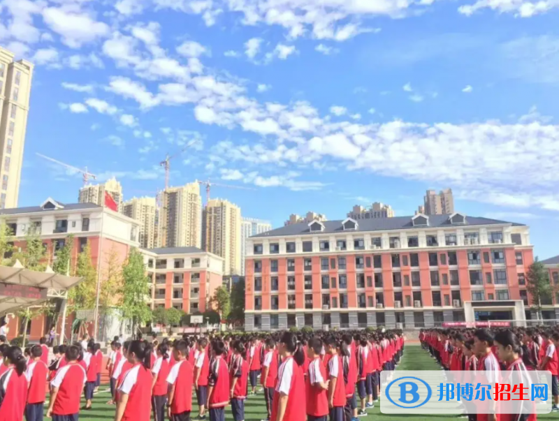 北大附屬實驗學(xué)校國際部2022年入學(xué)考試