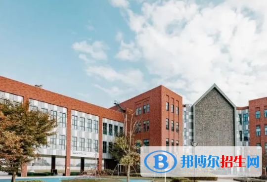 海德京華國(guó)際雙語學(xué)校初中部靠譜嗎