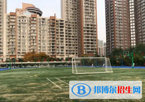 北京實(shí)驗(yàn)外國(guó)語(yǔ)學(xué)校初中部2022年課程體系
