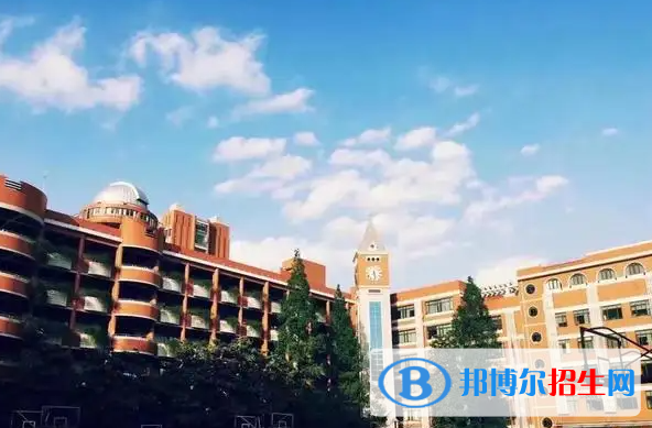 武漢外國(guó)語學(xué)校怎么樣2