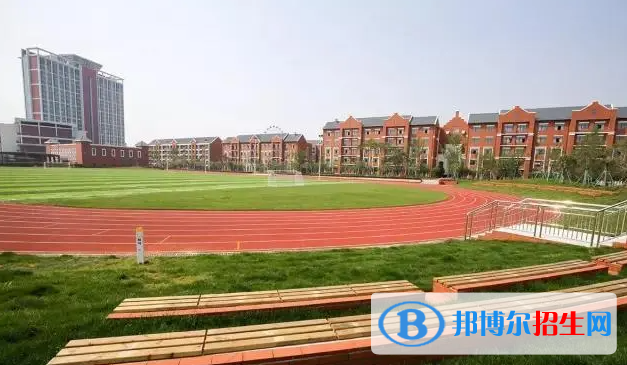 武漢海淀外國(guó)語(yǔ)實(shí)驗(yàn)學(xué)?？孔V嗎2