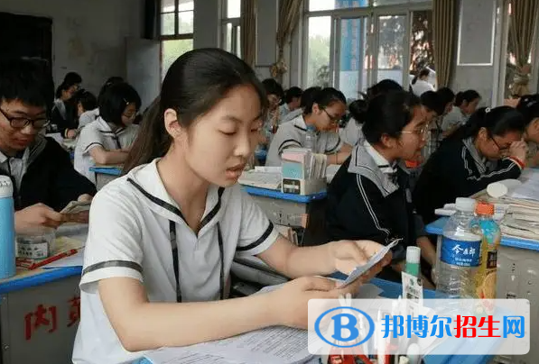 2022年天津高考分數(shù)線公布（本科、?？疲? width=