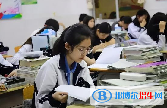 2022年遼寧高考分?jǐn)?shù)線公布（本科、?？疲? width=