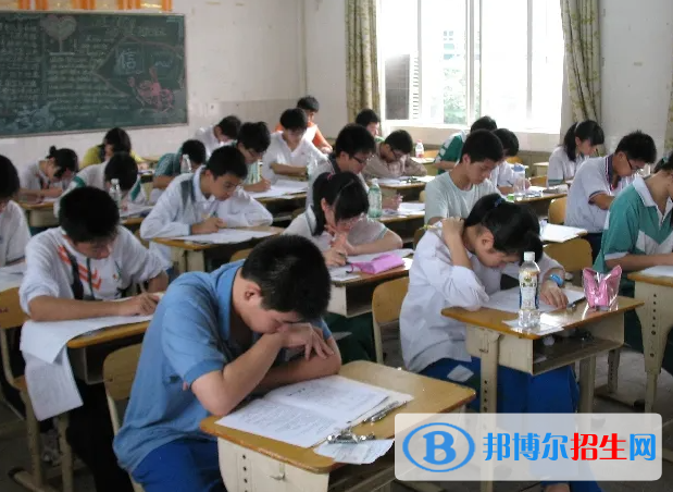 湖南高考分?jǐn)?shù)線匯總（2017-2022年）