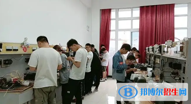  貴州2023年上鐵路學校都有什么專業(yè)