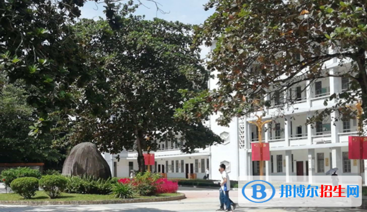 海南省農(nóng)墾實驗中學2023年報名條件、招生要求、招生對象 