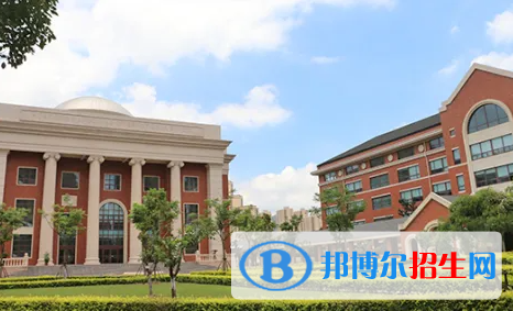 華東康橋國(guó)際學(xué)校初中部2023年招生政策2