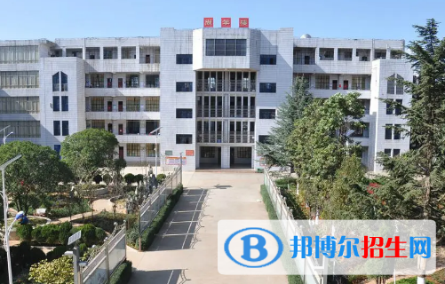 曲靖高中學(xué)校升學(xué)排行2022（附高考成績(jī)）-2023參考