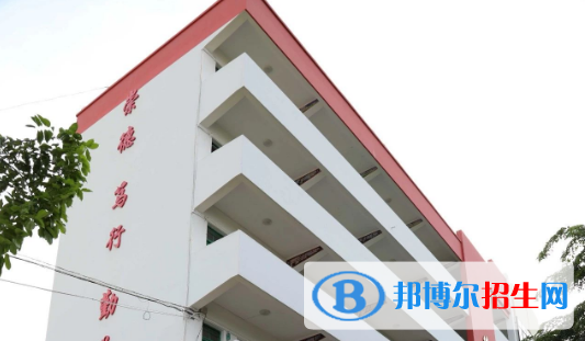 臨高中學(xué)2023年學(xué)費(fèi)、收費(fèi)多少 