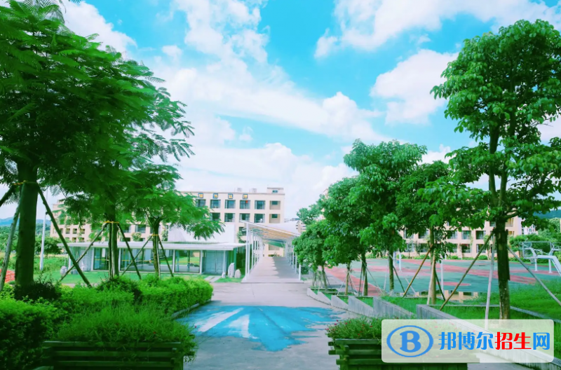 珠海科愛(ài)賽國(guó)際學(xué)?？孔V嗎