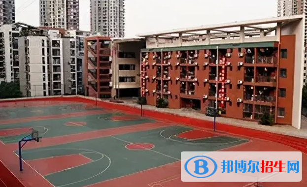 重慶史迪威外語學(xué)校高中部2023年報名時間2
