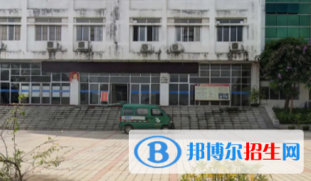 廣西2023年男生初中畢業(yè)上計算機(jī)學(xué)校