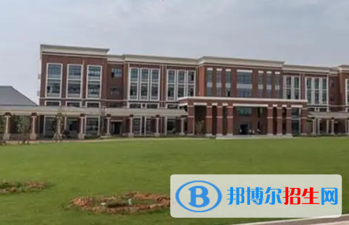 湖北孝感美珈職業(yè)學院是大專還是中專？