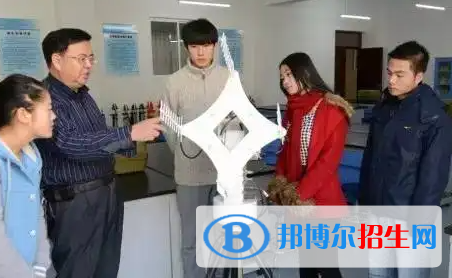 大學(xué)應(yīng)用氣象學(xué)專業(yè)可以從事哪些工作？