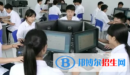 大學(xué)云計(jì)算技術(shù)與應(yīng)用專業(yè)可以從事哪些工作？