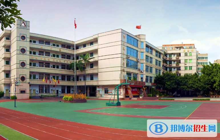 陜西2023年中專學校和中專有哪些區(qū)別