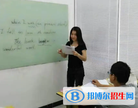 大學(xué)土耳其語專業(yè)可以從事哪些工作？
